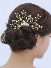 Load image into Gallery viewer, Bridal Headdress Pearl Hair Comb Wedding Bridal Ornament