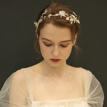 Load image into Gallery viewer, Bridal lace headband
